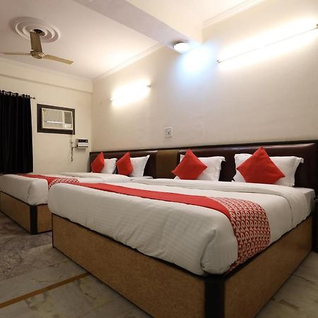 Oyo 60476 Hotel Silver Rooms Delhi  Esterno foto